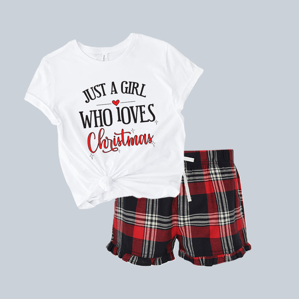 Just A Girl Who Loves Christmas Yuletide Christmas White Tee & Short Pyjama Set